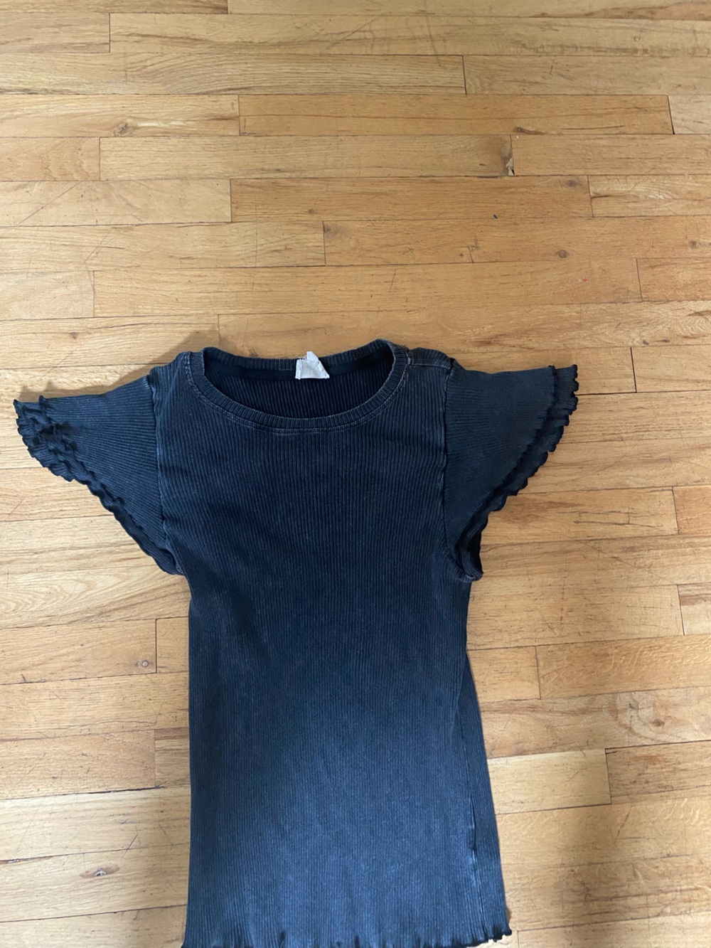 BiBi black ribbed short sleeve top. Size XL